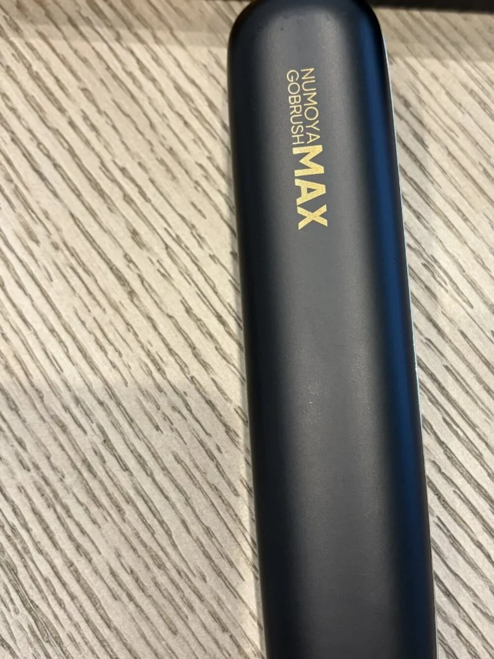 Numoya GoBrush Max Cordless Straightening Brush Hair Straightener